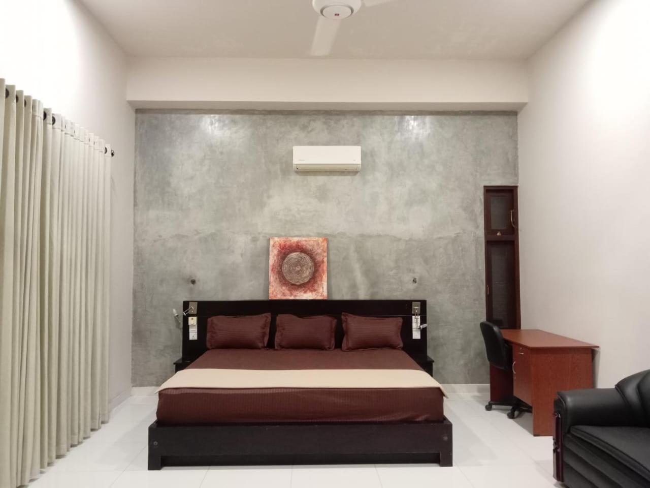 Thalangama Lakeview Lodge Battaramulla Luaran gambar