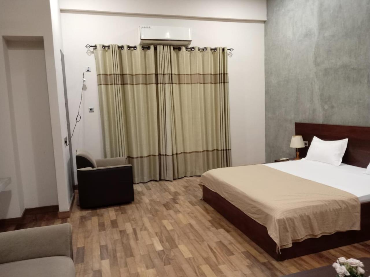 Thalangama Lakeview Lodge Battaramulla Luaran gambar