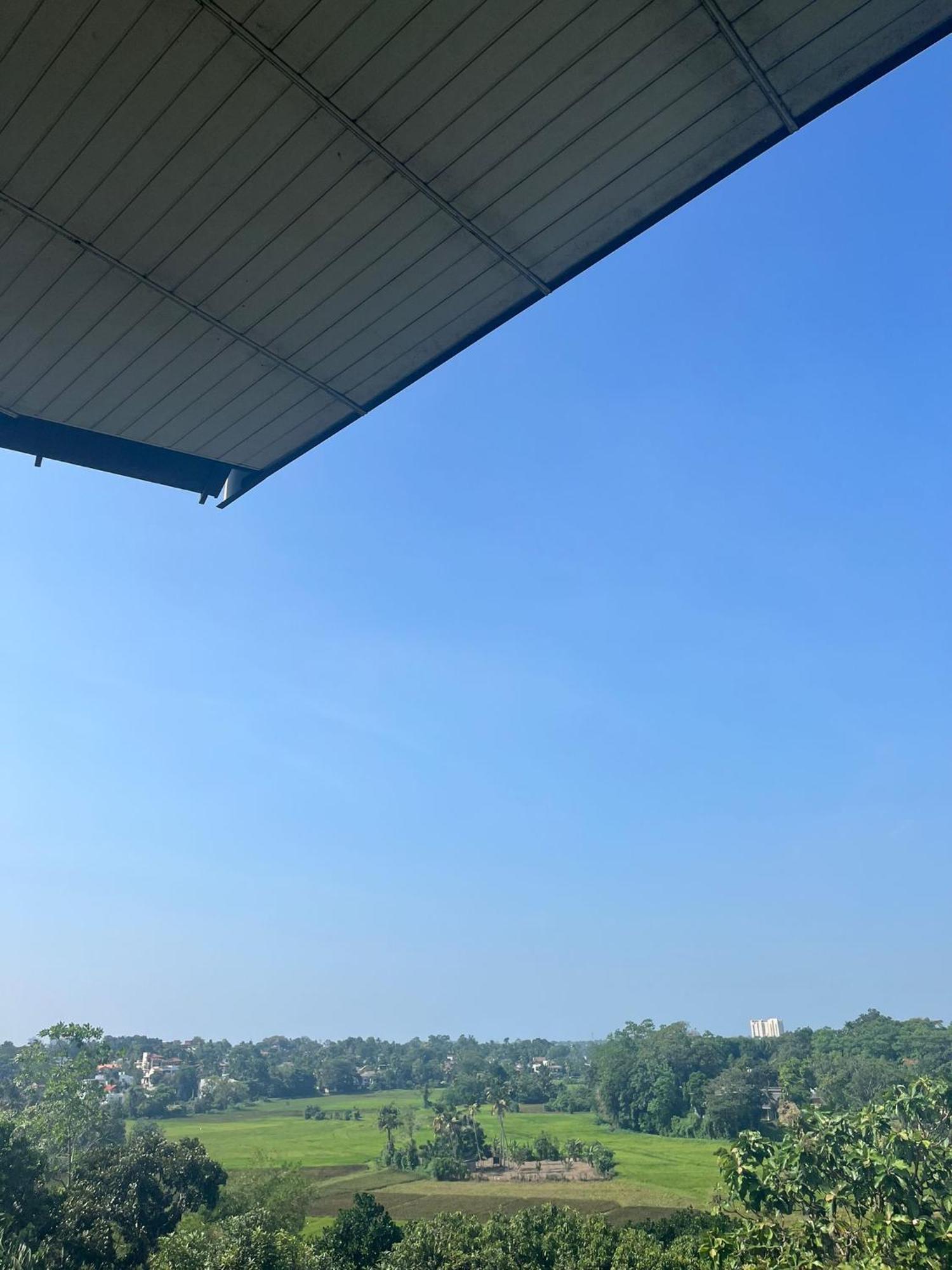 Thalangama Lakeview Lodge Battaramulla Luaran gambar