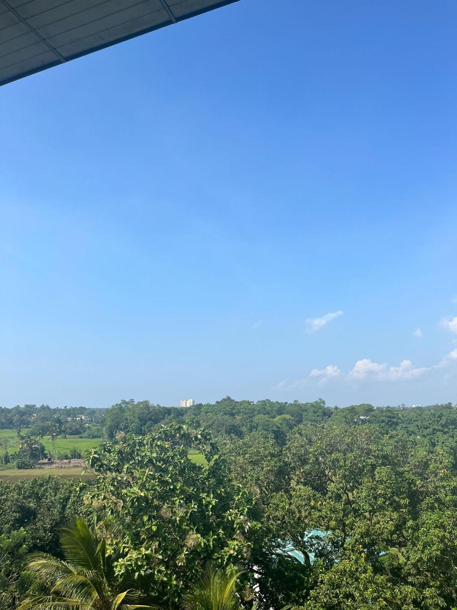 Thalangama Lakeview Lodge Battaramulla Luaran gambar
