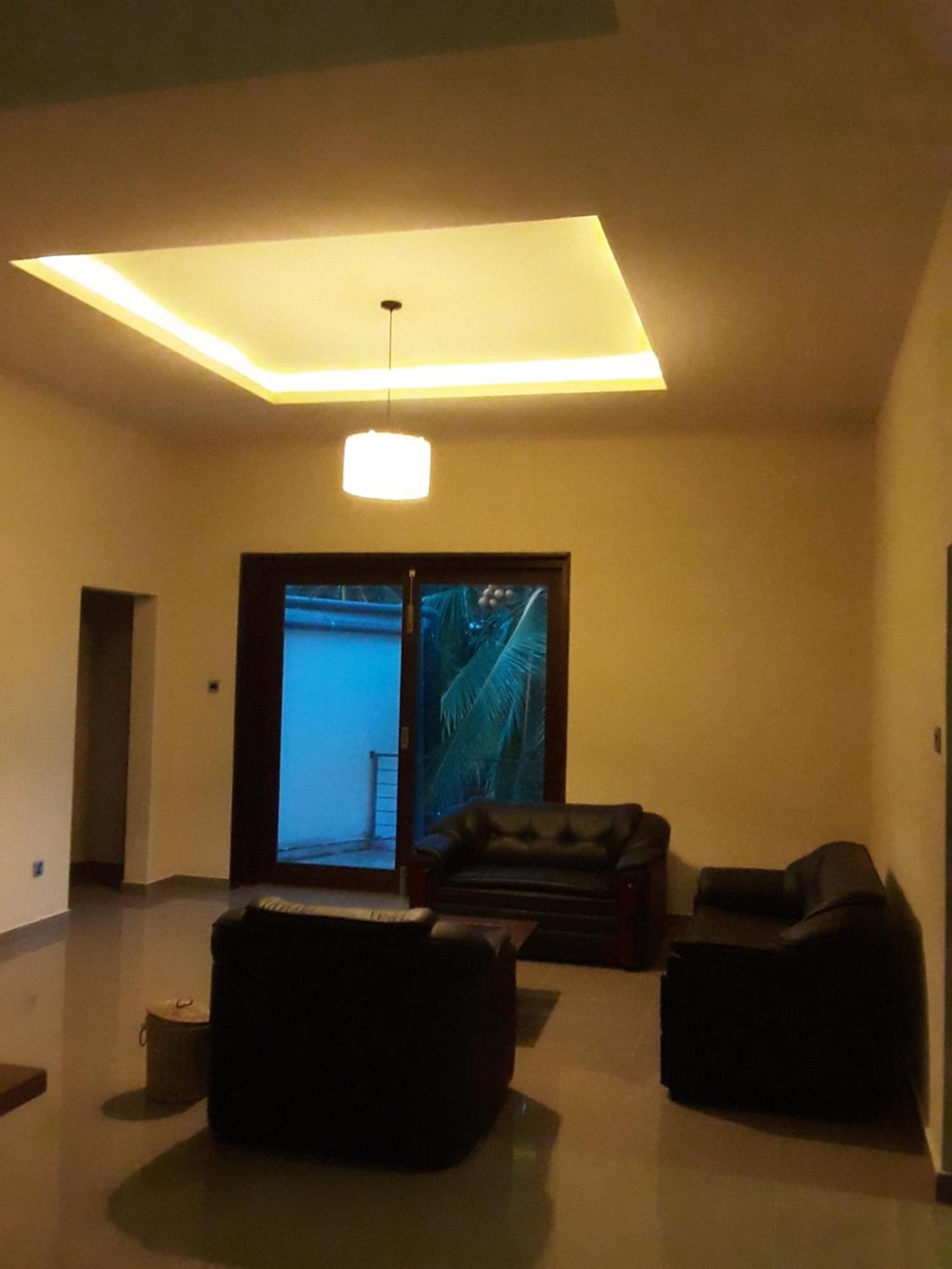 Thalangama Lakeview Lodge Battaramulla Luaran gambar