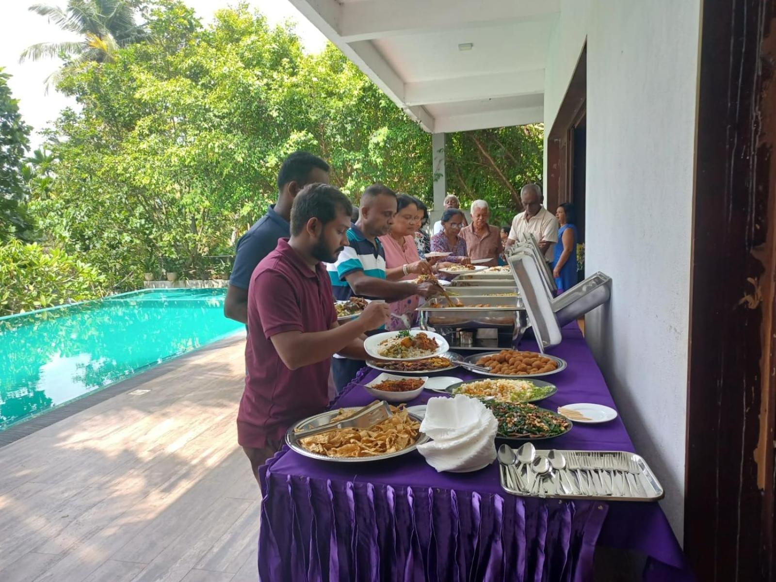 Thalangama Lakeview Lodge Battaramulla Luaran gambar